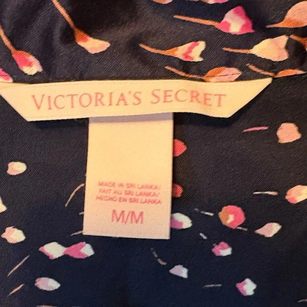 Vintage Victoria’s Secret Satin Floral Sleepshirt Nightgown Medium